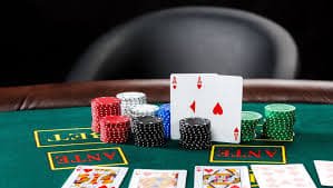 American Roulette wheel and betting layout on gacoanbet mobile interface